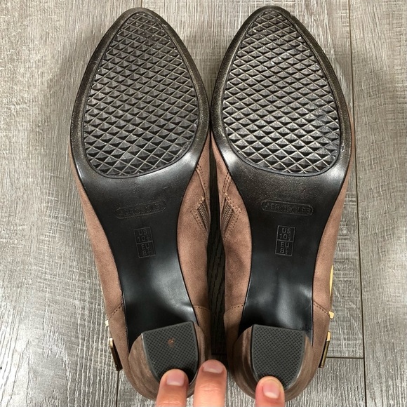 AEROSOLES “Heels Rest” Ankle Boots Size 10.5W - Picture 2 of 8